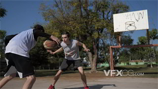 实拍视频运动轨迹多方向拍摄带球过人篮球技巧
