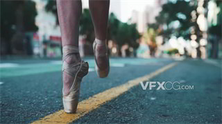 实拍视频街头艺术芭蕾脚部动作低机位特写拍摄