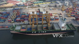 4K 港口吊桥集装箱运输大型货船航拍视频