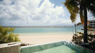阳光沙滩与游泳池假期郊游的实拍视频