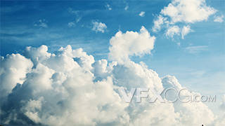 实拍翻腾的云朵高清蓝天白云4K延时视频素材
