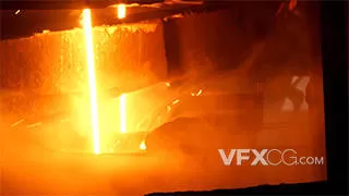 工厂高温炉中金属熔化过程实拍视频