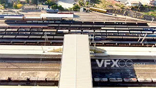 货运火车停靠在火车站工业实拍视频