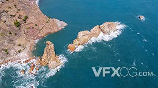 大海浪花悬崖礁石沙滩自然风光实拍视频